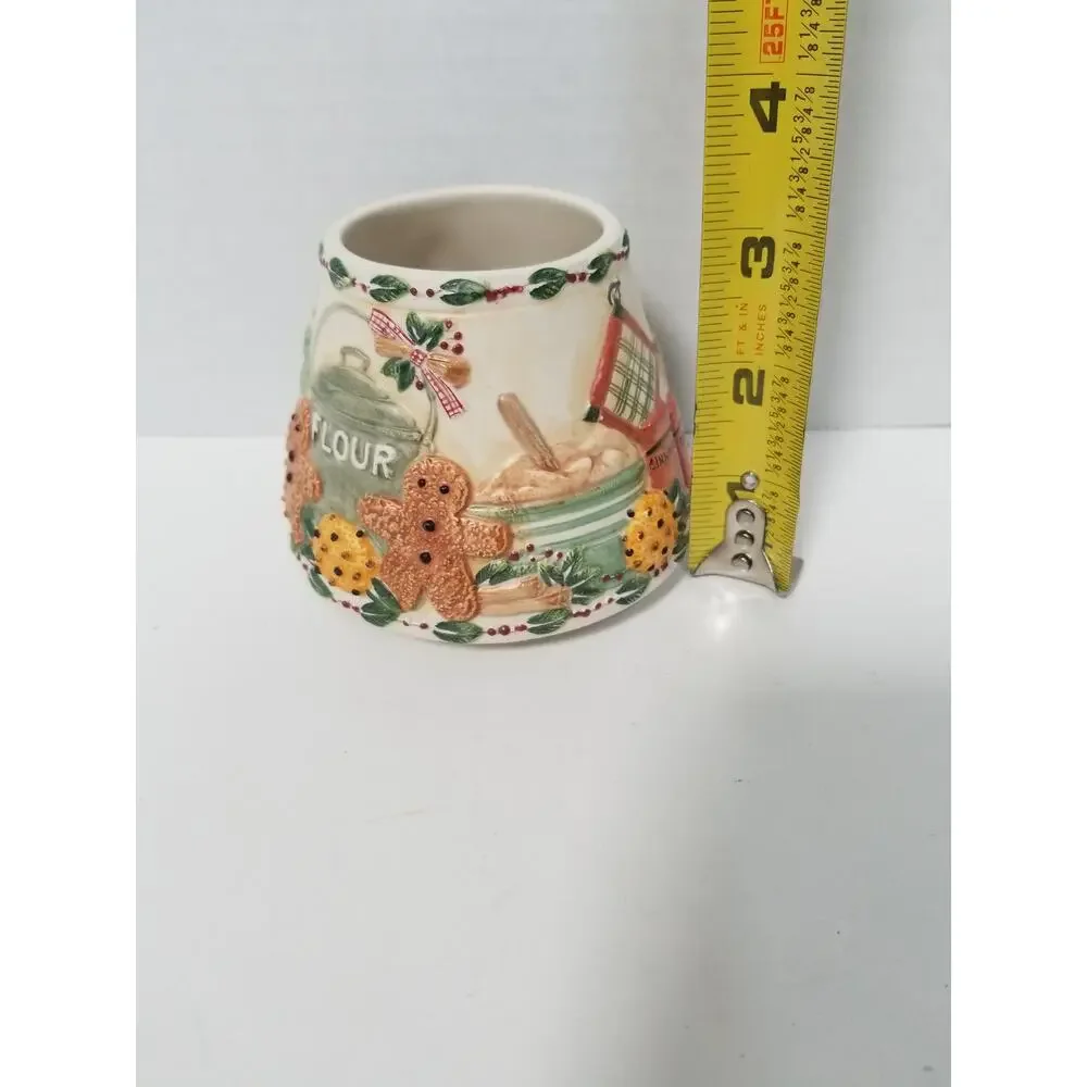 Yankee Candle Ceramic Gingerbread Kitchen Jar Candle Topper Shade Country Style